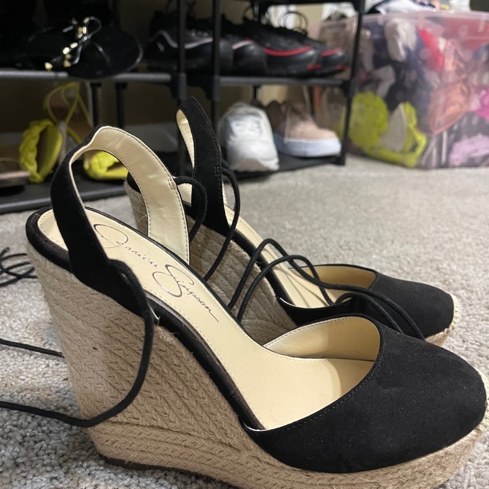 Jessica Simpson closed toe wedge espadrilles New